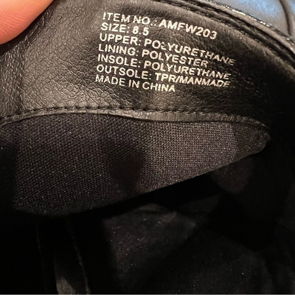 Women’s Black Amaravali Ankle Boots with Textured Detail Size 8.5 - Picture 7 of 10